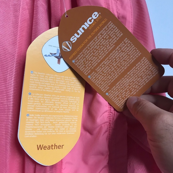 Women's Pink Sunice Jacket - Picture 4 of 6